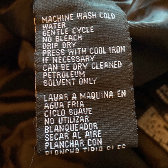 Jones New York Little Black Dress Size 16. Faux Wrap. Fully lined. - Picture 7 of 13